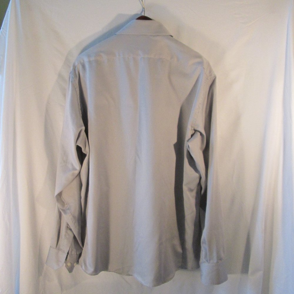 Claiborne Gray Men's Modern Fit Long Sleeve Dress Shirt 17 1/2 36\37 X-L… - Picture 3 of 5